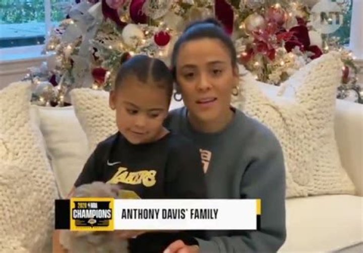 10 Facts On Anthony Davis Daughter -