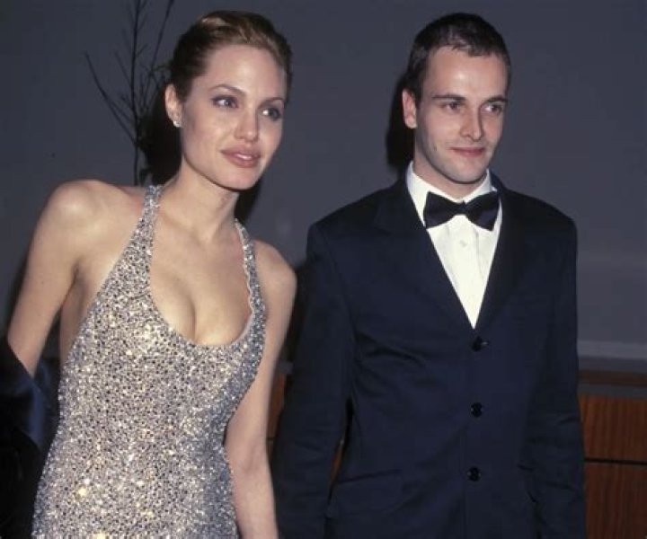 Angelina Jolie's Ex-Husbands: A Deep Dive into Her Relationships