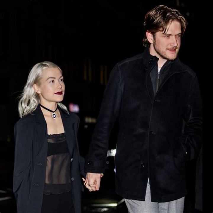 Bo Burnham And Phoebe Bridgers' Captivating Romance