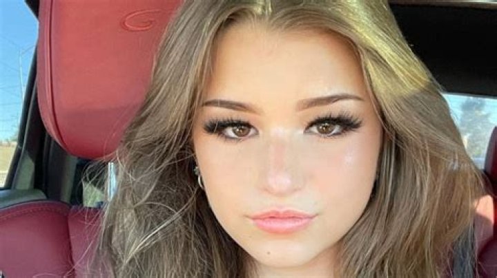 Brooke Monk: The Rise of a Social Media Phenomenon and Influencer