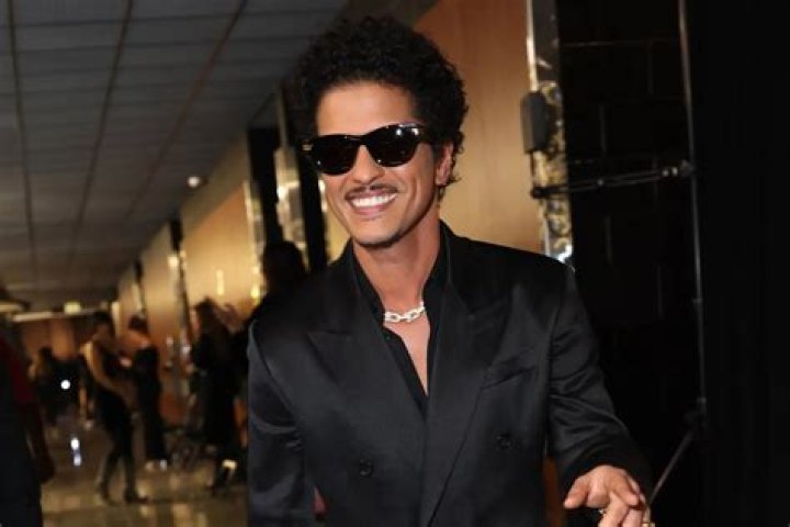 Bruno Mars Height: Unveiling the Truth About the Global Superstar