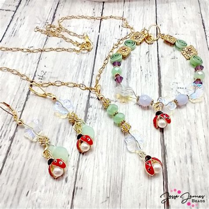 Discover The Enchanting World Of Wendy Whitman Jewelry