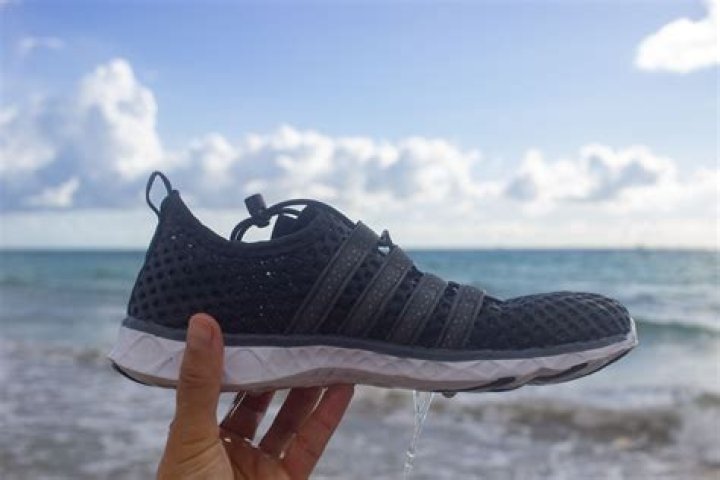 Discover The Game-Changing Women's Water Shoes With Arch Support