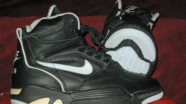 Discover The Secrets Of The Nike Solo Flight