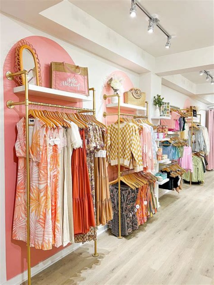 Discovering Closet Envy Boutiques For The "Blissfuld" Niche