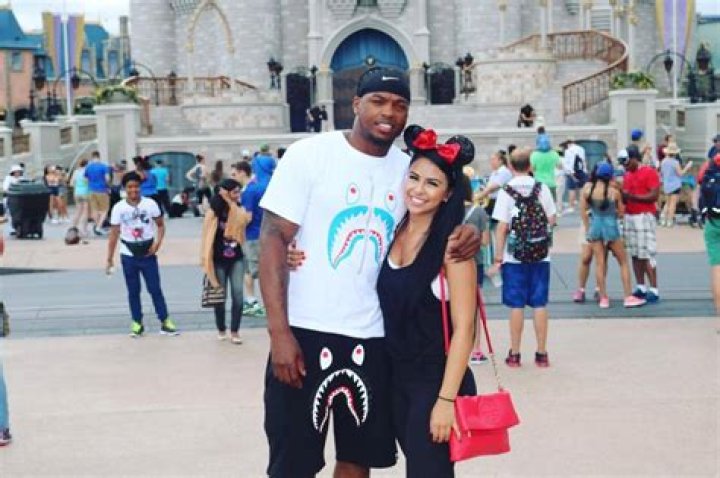 Does Derrick Henry Have A Wife? Who Is Derrick Henry’s Girlfriend Adrianna Yasmin Rivas Colmenero? -