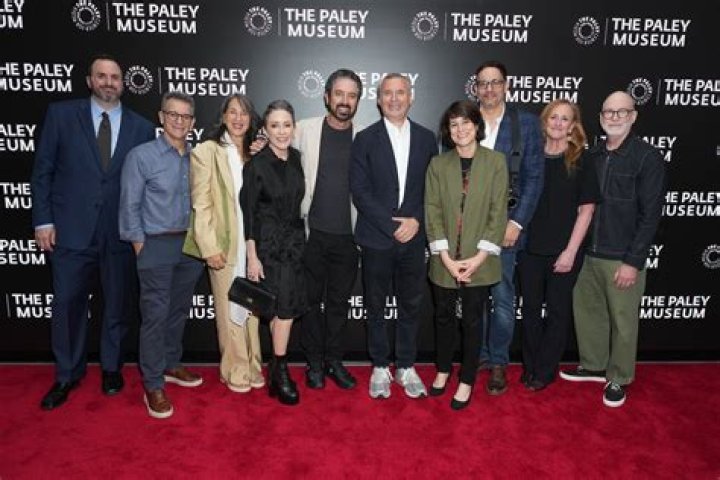 Exploring The Impact Of "Death Everybody Loves Raymond Cast"