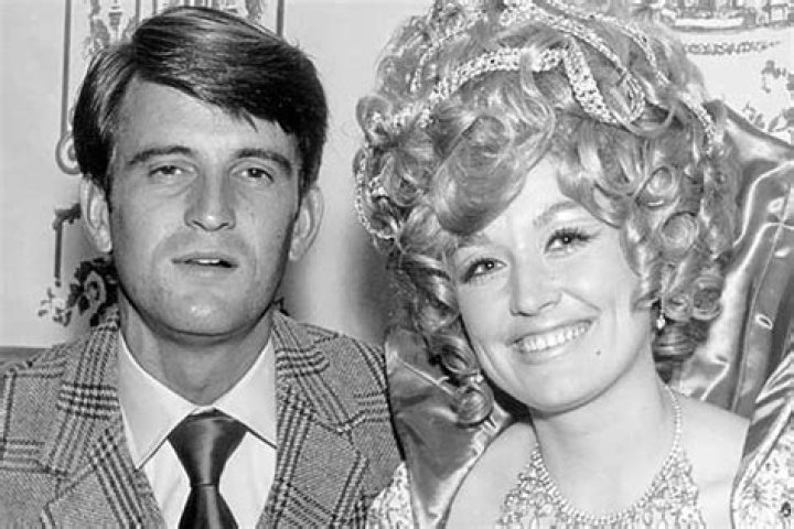 Exploring the Life and Legacy of Carl Dean: Dolly Parton's Supportive Husband