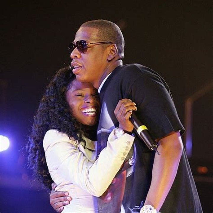 Foxy Brown and Jay-Z: Exploring the Dynamic Relationship of Two Hip-Hop Icons
