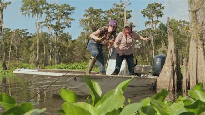 How Much Does the Swamp People Cast Make? A Deep Dive into Their Earnings
