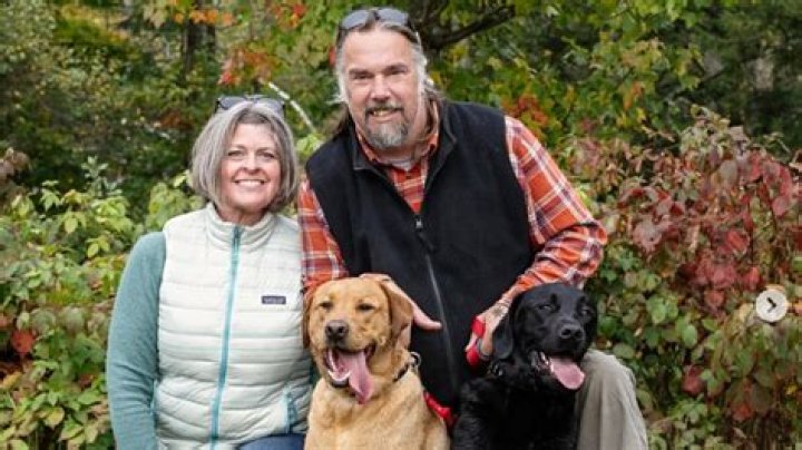 Is Dixie From Maine Cabin Masters Married?