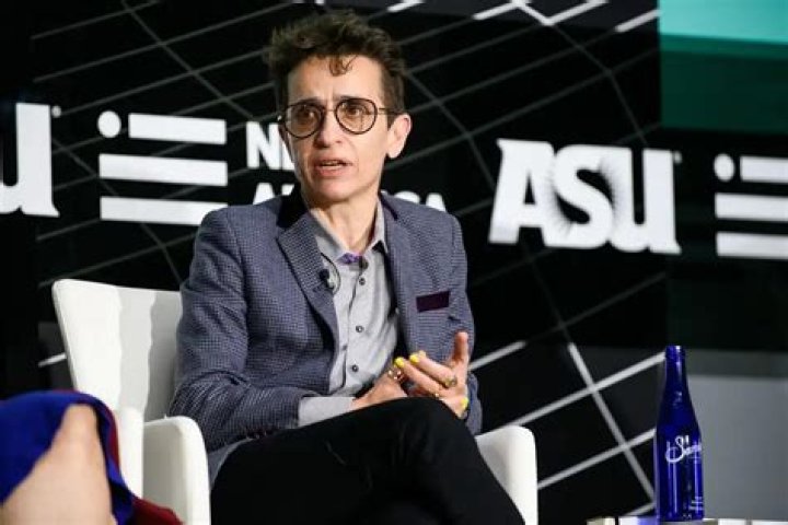 Is Masha Gessen Male or Female? Masha Gessen’s Wife Darya Oreshkina