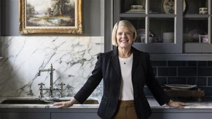 Jean Stoffer's Age, Husband, Net Worth, And Height