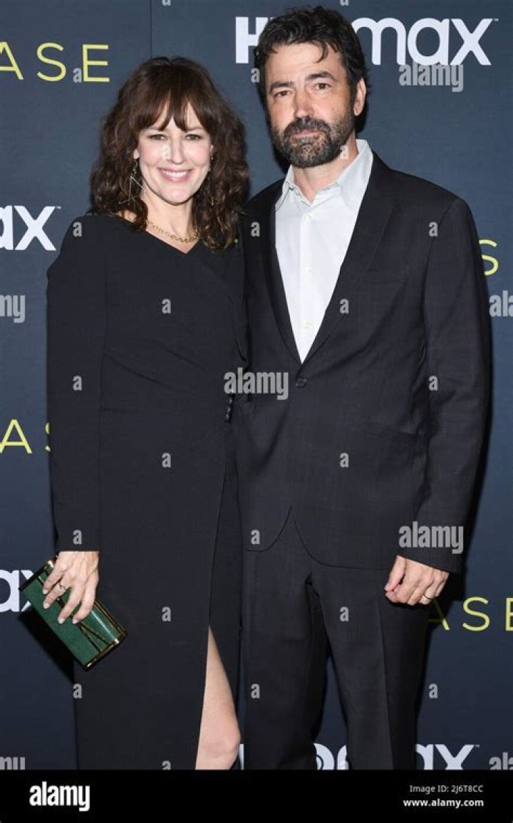 Ron Livingston And Rosemarie DeWitt Unveiled