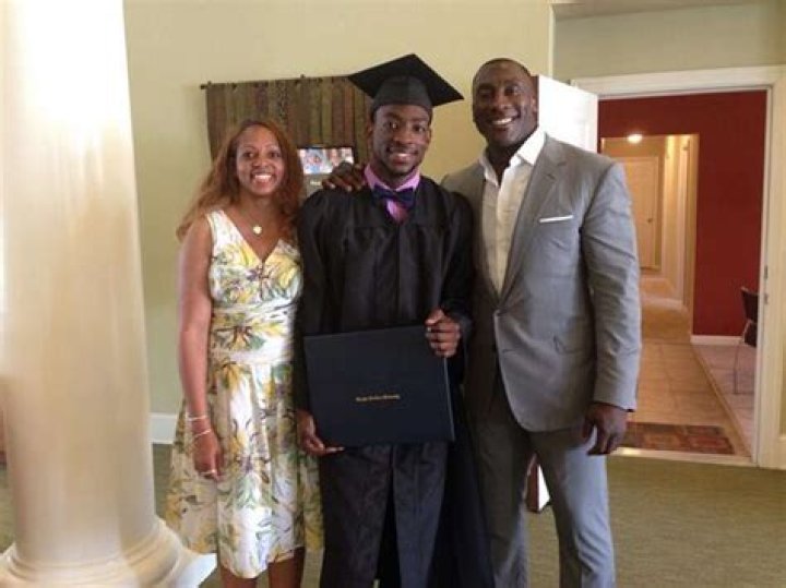 Shannon Sharpe Kids: A Deep Dive into the Family Life of the NFL Legend