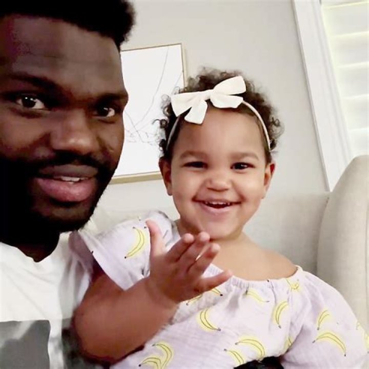 Shaq Barrett's Daughter's Death Explored