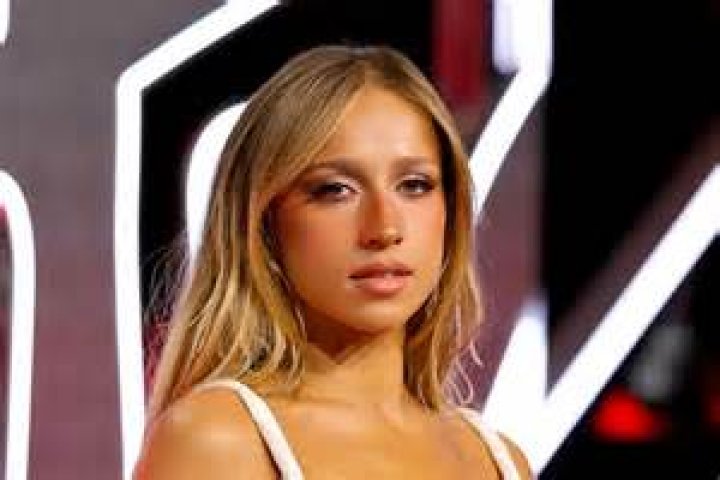 Tate McRae Nudes: Exploring the Controversy and Impact on Her Career