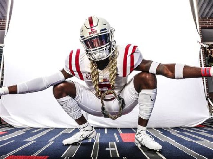 The Pro Bowl Linebacker With A Heart Of Gold