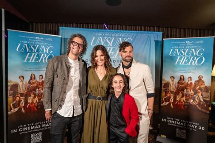 Unveiling Issa Rae's Parents: Discover The Unsung Influences