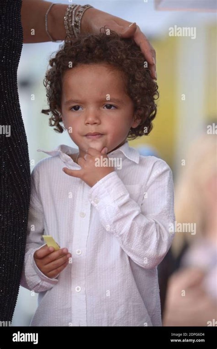 Unveiling The Enchanting Lens Of Moroccan Scott Cannon