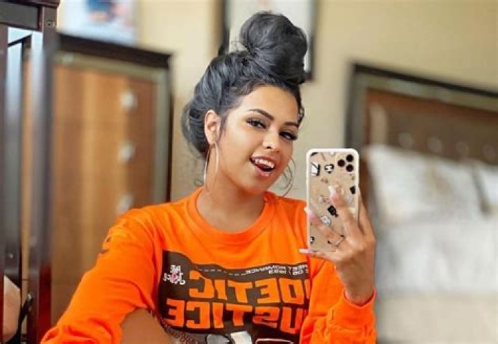 Unveiling The Enigmatic Height Of Carmen Pritchett