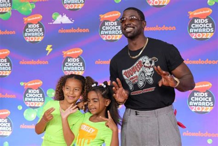 Unveiling The Heartfelt Bond: Kid Cudi's Daughter