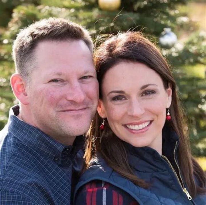 Unveiling The Legacy Of Aaron William Dixon: A Pioneer In Telecommunications