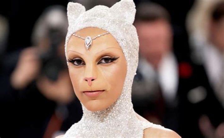 Unveiling The Secrets Of Doja Cat's Dedicated Young Fans