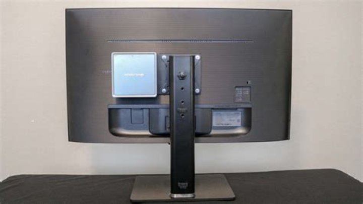 Unveiling The Strength And Support Behind The Journalist