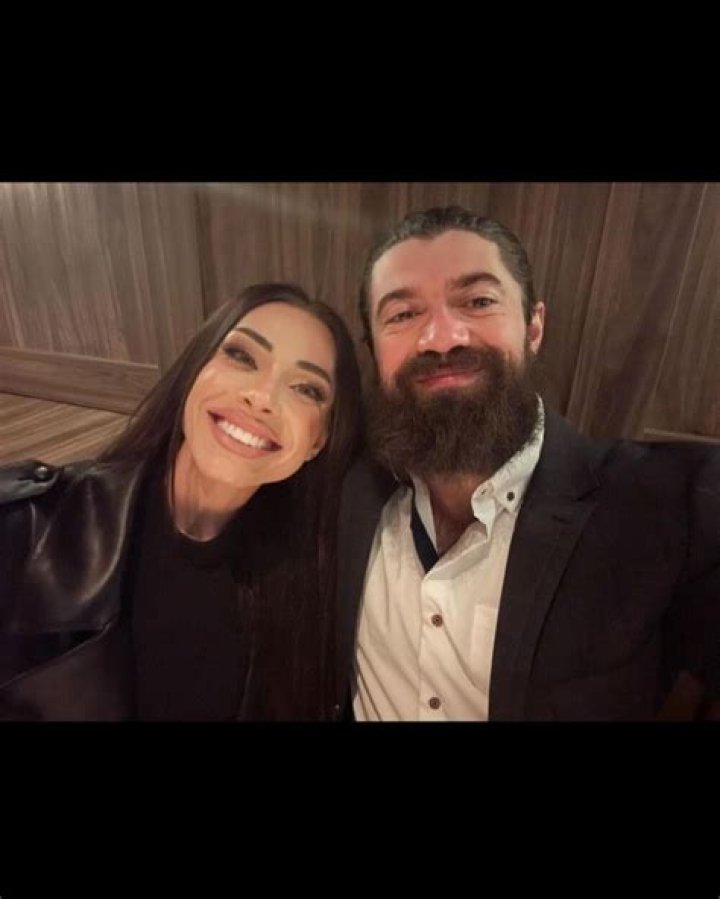 Unveiling The Truths And Surprises Of Leila Hormozi's Height