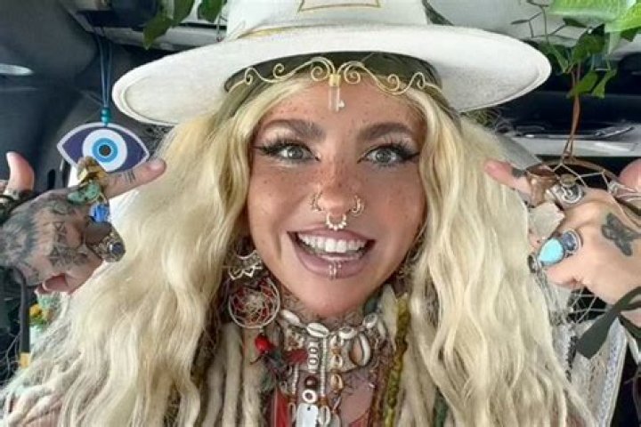 Victoria Spader: A Comprehensive Look at the Life and Career of the Notable Actress