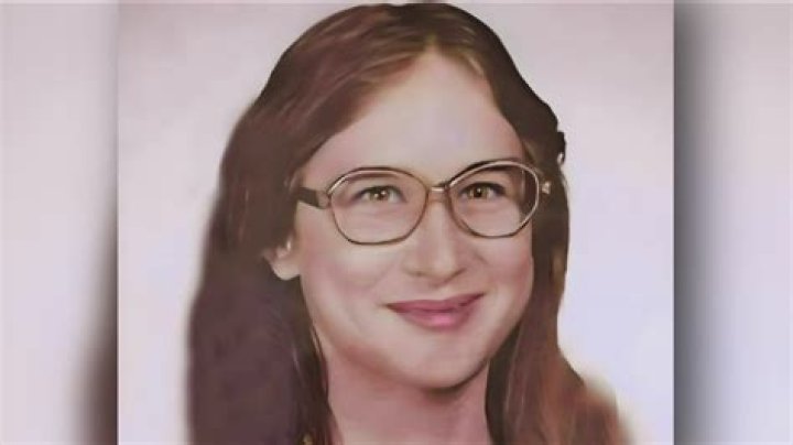 Who Is Ken Bluew Wife Lisa Bluew? Jennifer Webb Murder ·